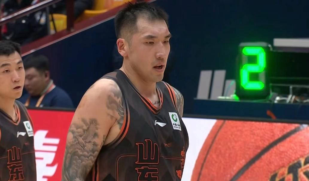 包含山东高速CBA逆转天津先行者，高诗岩关键抢断改写走势的词条